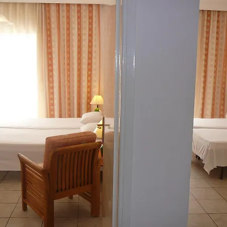 Juli Apartamento Nea Poteidaia