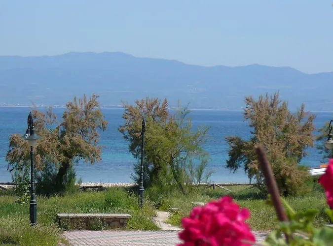 Juli Apartamento Nea Poteidaia