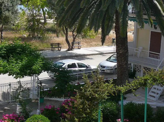 Juli Apartamento Nea Poteidaia